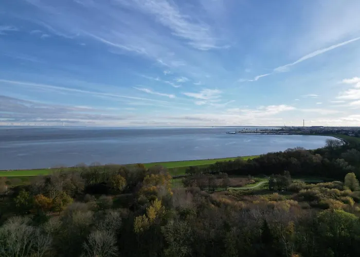 Апартаменты Kurpark Domizil 2 Куксхафен